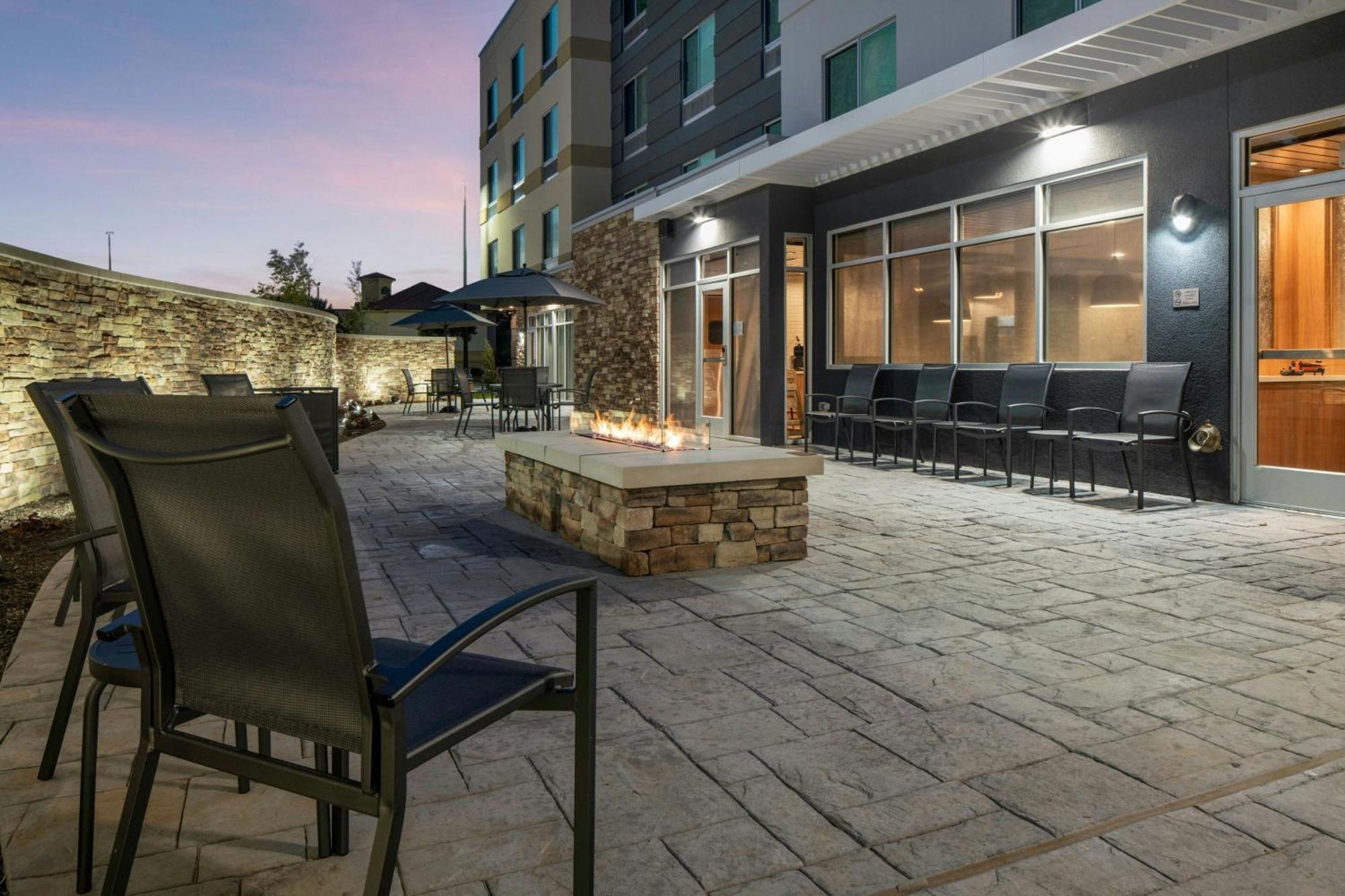 Fairfield By Marriott Inn & Suites Dallas Dfw Airport North, Irving Exterior foto